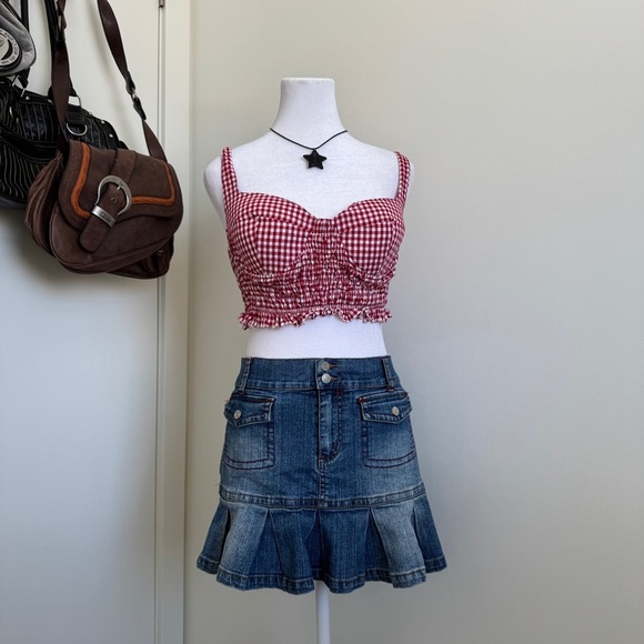 Missguided Red Checkered Ruffle Top - Picture 6 of 6